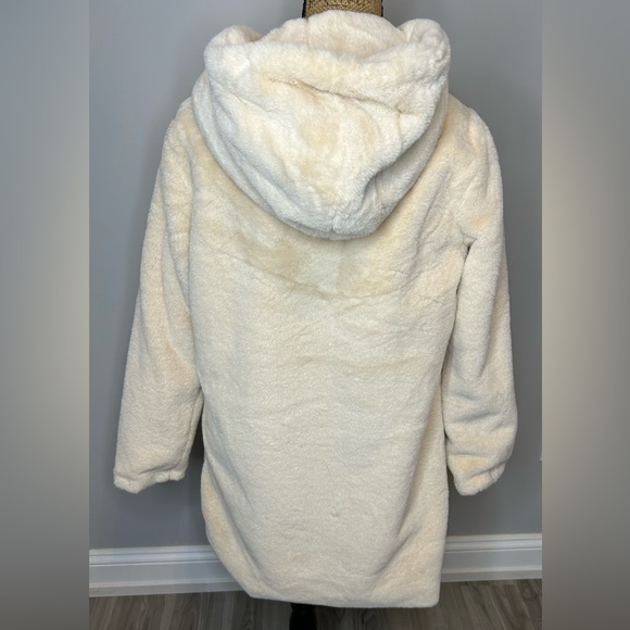 NWOT Kensie Faux Fur Coat, Size Small - Picture 5 of 8